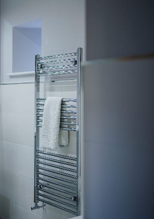 Just essential - a large vertical towel rail