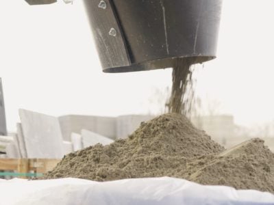 Turnbull QuickMix dispensing into a Big Blue Tub