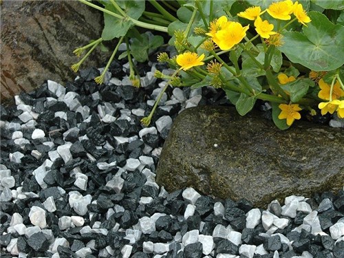 14-20mm Decorative Black Ice Gravel Bulk Bag