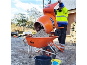 Belle Warrior Wheelbarrow 100L and Cement Mixer