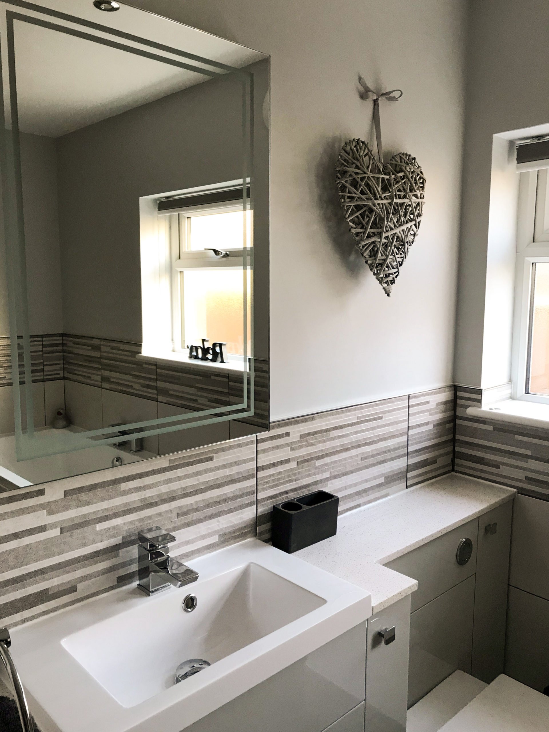 Infinita Glimmer mirror and Bristan basin taps