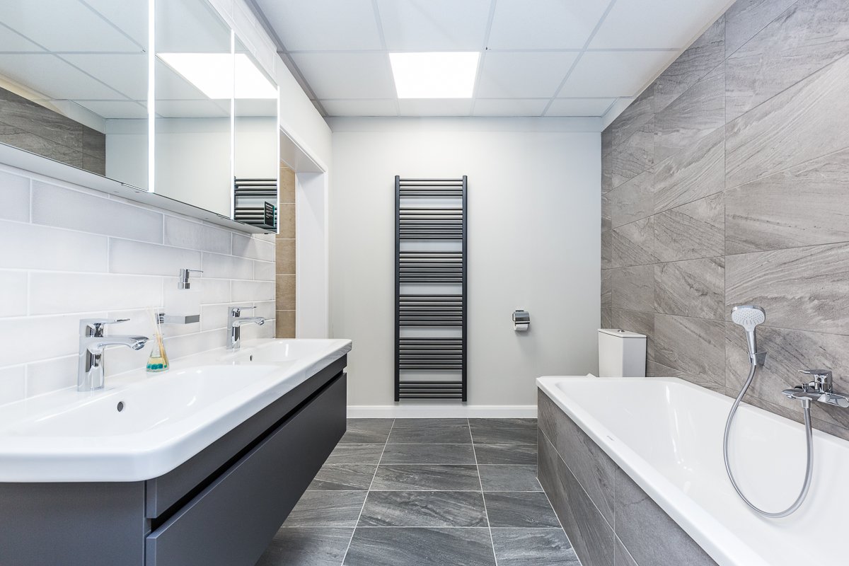 Modern bathroom with grey tiling