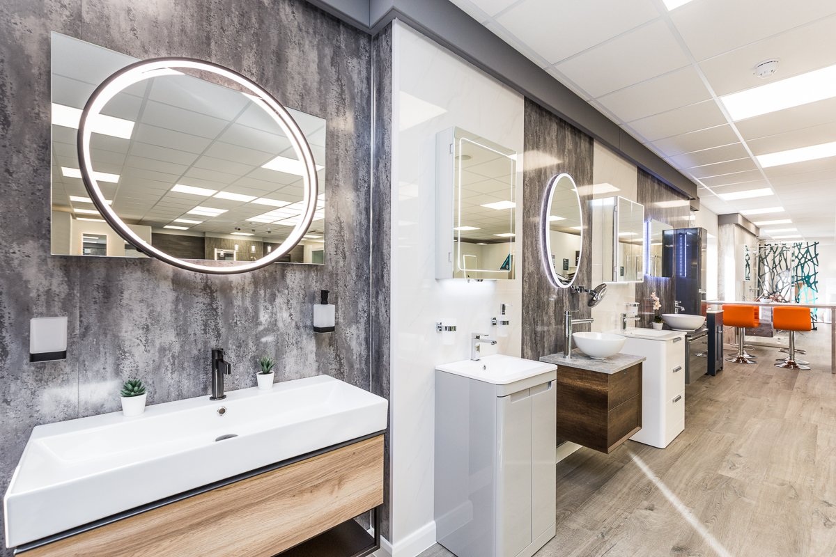 Turnbull Bathroom showroom - spacious bathroom displays in Lincoln