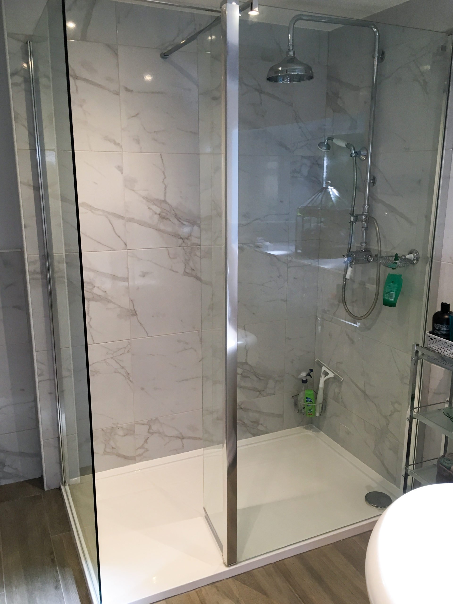 Merlyn 8 Series Shower Wall and walk in shower