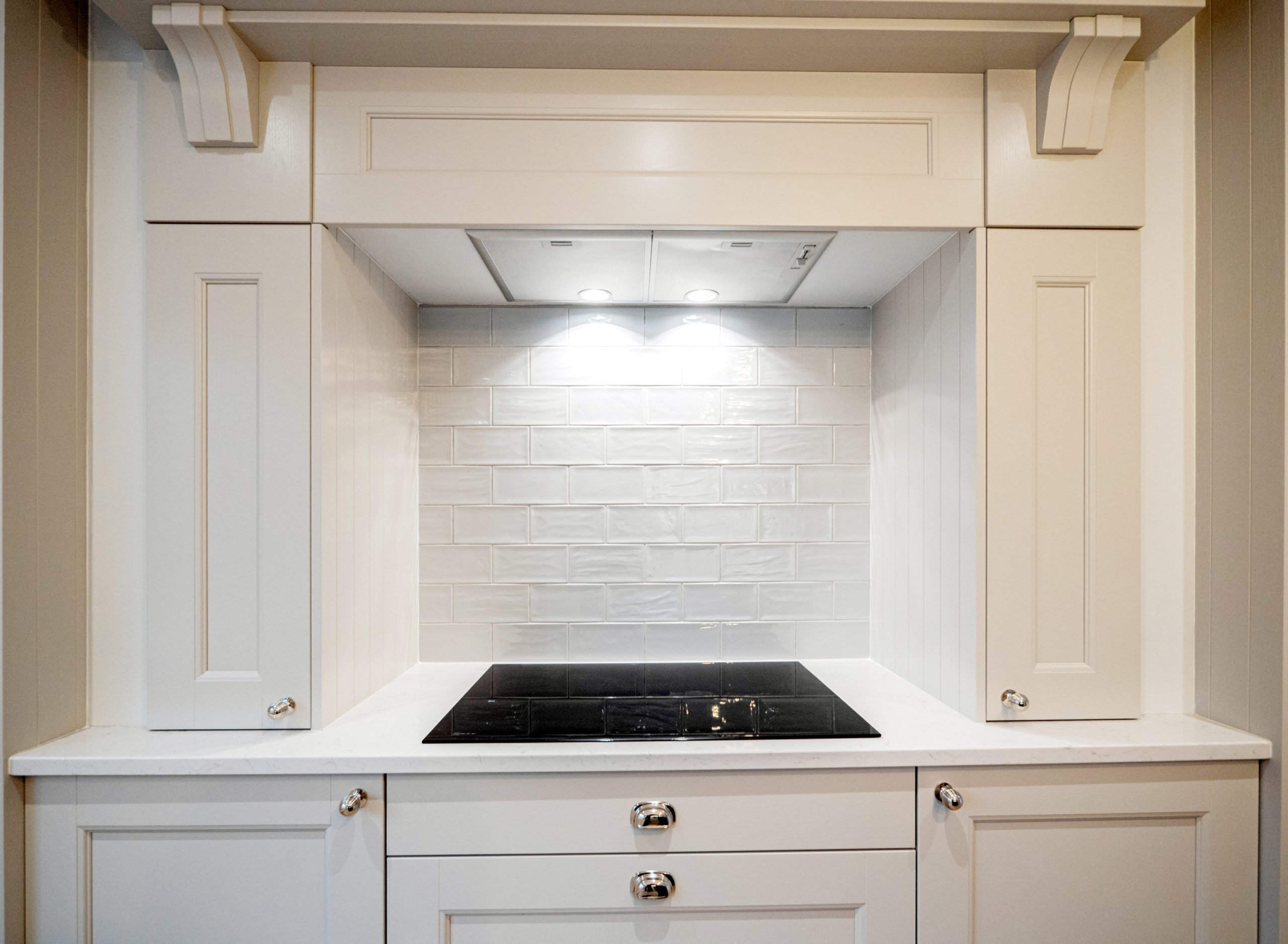 Shaker kitchen - white kitchen design