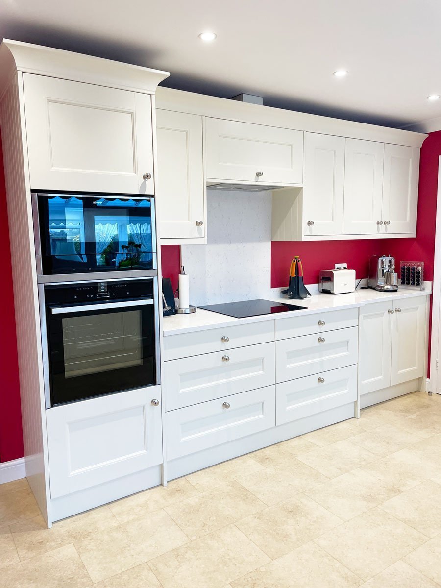Sheraton kitchen in shaker style