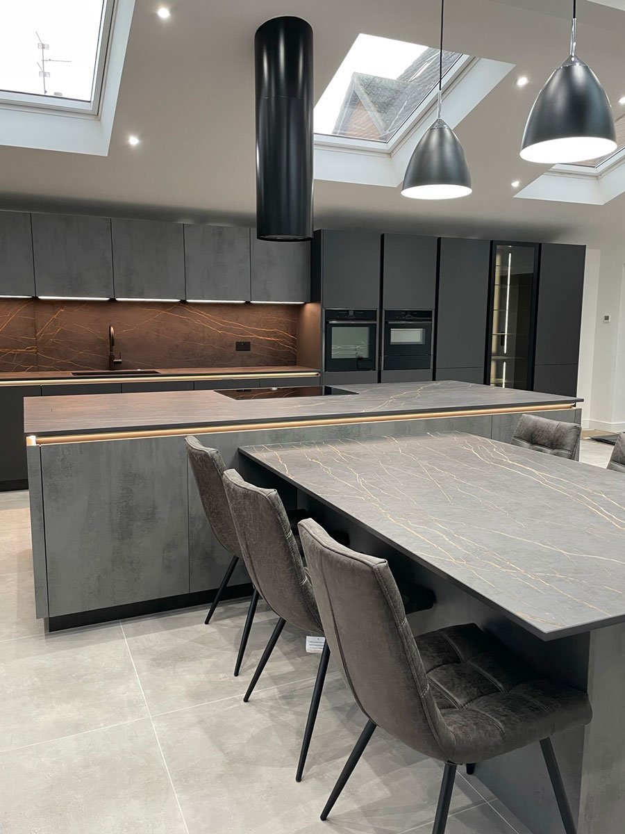 Rotpunkt grey kitchen islnd and dining table