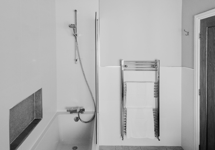 Modern layout-white bathroom